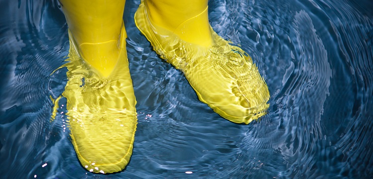 市政工程測量前期準(zhǔn)備工作：從校驗儀器到邊線放樣